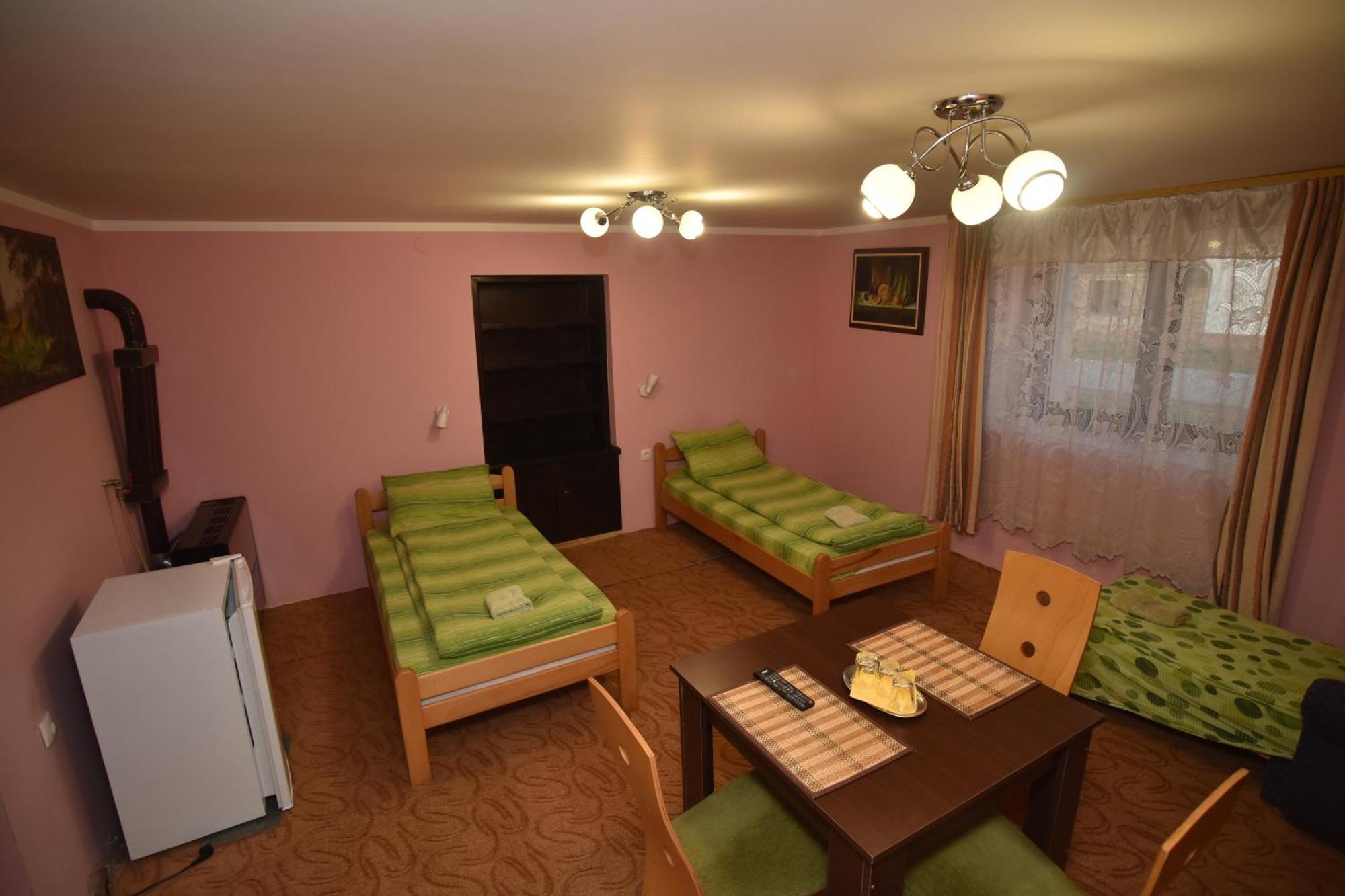 ホテル Eco Rural Tourism Association Skorenovac エクステリア 写真
